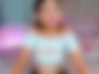 Live cam show with hikorii - Fingers on boobsie.com
