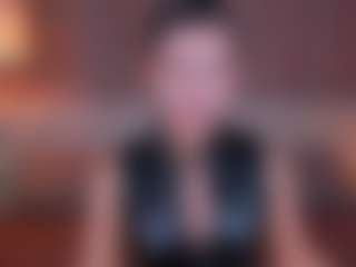 Live cam show with Matilda - Upskirt on eurowanks.com
