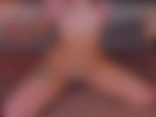 Live cam show with Matilda - Fishnets on Camsoda