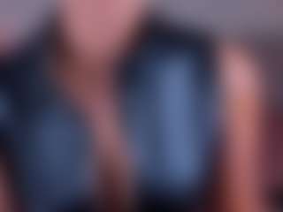 Live cam show with Matilda - Oil on Camiplay Live