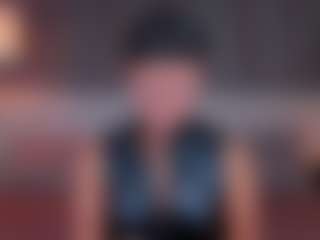 Live cam show with Matilda - Smoke on Camsoda