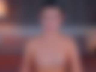Live cam show with Matilda - Smoke on Fling VIP Chat