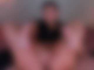 Live cam show with Matilda - Butt Plug on CamSodaAdn