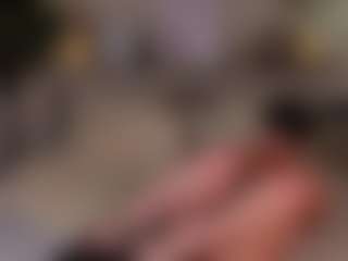 Live cam show with Matilda - Butt Plug on Camsoda