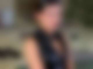 Live cam show with Matilda - Oil on AdultVida.com