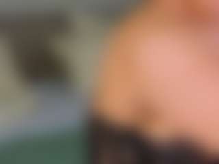 Live cam show with Matilda - Nipple Piercings on pussylord.com