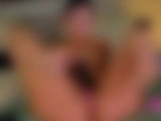 Live cam show with Matilda - Oil on hotwifechat.live