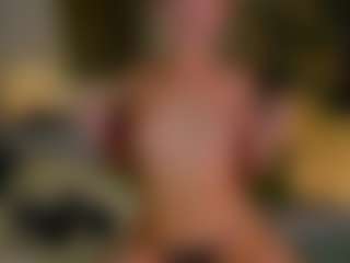 Live cam show with Matilda - Arab Striptease on thefappeningchat.com