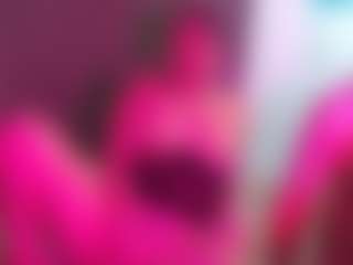 Live cam show with sweetlissyy - Facial on Soda Cam