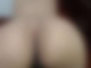sweetlissyy's Live Sex Cam Show