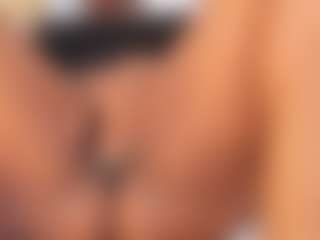 Live cam show with melanny - Black Small Tits on Gym Cam Girls