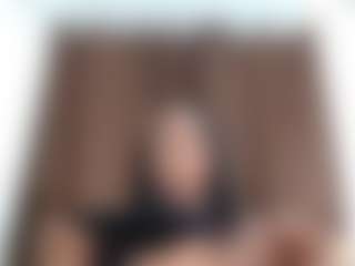 Live cam show with chocolust - Petite on https://playwithruby.com