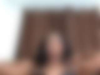 Live cam show with chocolust - Tease Black on AdultVida.com