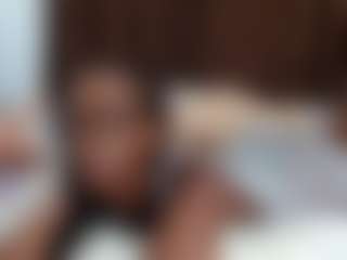 Live cam show with chocolust - American Petite on live18s.com