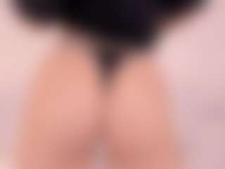 Live cam show with Daniela Princess - Young Adult on xxxlivecams.org