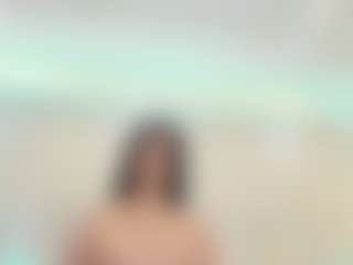 Live cam show with Daniela Princess - Shower on CamSextacy