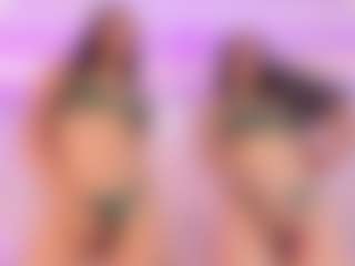 Live cam show with Daniela Princess - Fingering on Hubzter Live