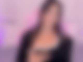 Live cam show with Daniela Princess - Butt Plug on milfzrlive.com