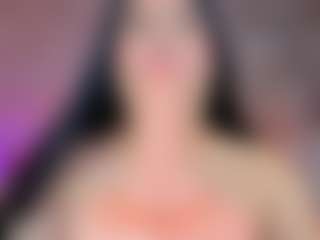Live cam show with Lia Cox - Natural on Milfs Live