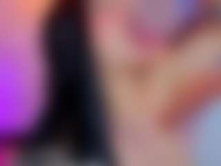Live cam show with Lia Cox - Curvy on milfzrlive.com