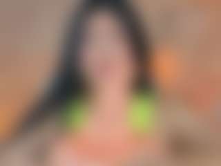 Live cam show with Lia Cox - Anal on eurowanks.com
