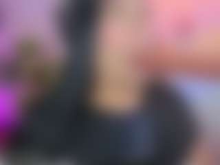 Live cam show with Lia Cox - Strip on Hubzter Live