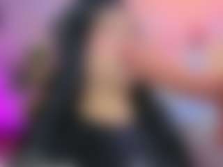 Live cam show with Lia Cox - Cute on Mixed Magazine Live