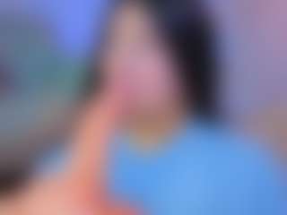 Live cam show with Lia Cox - Green Eyes on livesuperchat.net