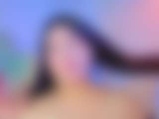 Live cam show with Lia Cox - Green Eyes on SmokeAndPoke