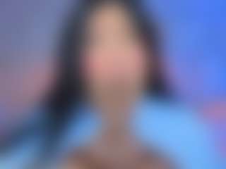 Live cam show with Lia Cox - Shaved Pussy Curvy on Adult Interactions