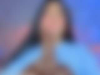 Live cam show with Lia Cox - Spank Curvy on xDating
