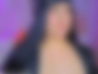 Live cam show with Lia Cox - Bbc on StripNow