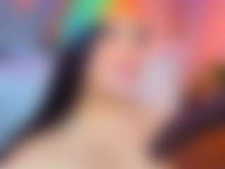 Live cam show with Lia Cox - Shaved Pussy on Gym Cam Girls