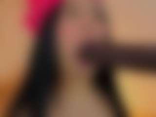 Live cam show with Lia Cox - Squirt on PervPlay.com