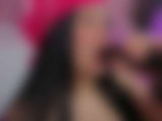 Live cam show with Lia Cox - Green Eyes on Big Tits