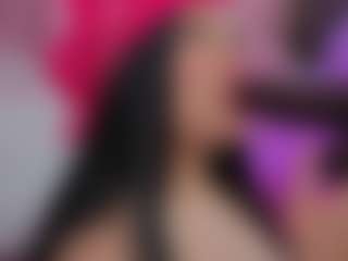 Live cam show with Lia Cox - White Lovense on alttransgirls | colombia