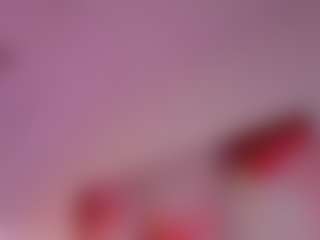 Live cam show with Lia Cox - Green Eyes on Camsoda