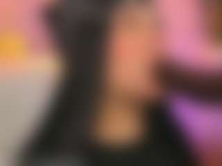 Live cam show with Lia Cox - Big Tits on chickslive.net