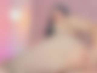 Live cam show with Lia Cox - Green Eyes on Camsoda