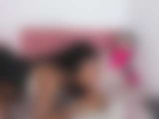 Live cam show with Rashida-Scott - Geek on Camsoda