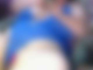 Ginger-BBW MILF webcam performer live streaming