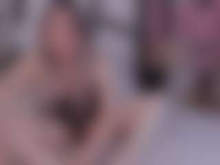 Live cam show with Elizabeth Adams - Horny on crypto-cams