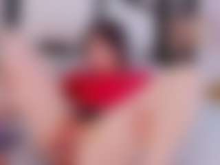Elizabeth Adams MILF webcam performer live streaming