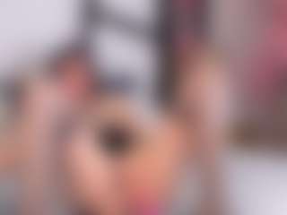 Live cam show with Elizabeth Adams - Squirt MILF on Nude Chat * 1 On 1 Webcam Sex * Live Cam Show