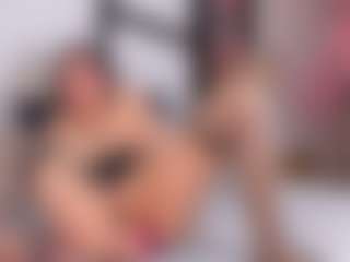 Live cam show with Elizabeth Adams - Doggy Style on Sex Cam Show