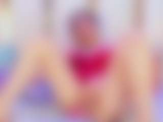 Live cam show with Elizabeth Adams - Blonde Hair on Uber Horny