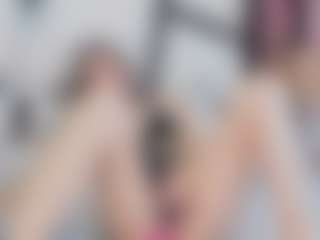Live cam show with Elizabeth Adams - Mature on Camsoda Late Night