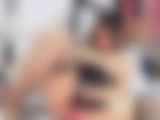 Live cam show with Elizabeth Adams - Mature on SpankPalCams