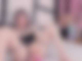 Elizabeth Adams's Live Sex Cam Show