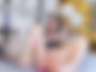 Live cam show with Elizabeth Adams - Public Toys on camwithhim.com